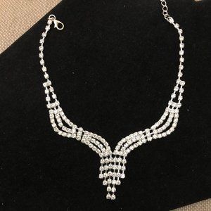 3/$15 ** Czech crystals party necklace